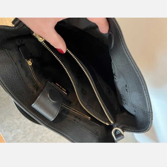 Tory Burch Harper Black Pebbled Leather Satchel Purse Bag EUC. - Picture 4 of 8